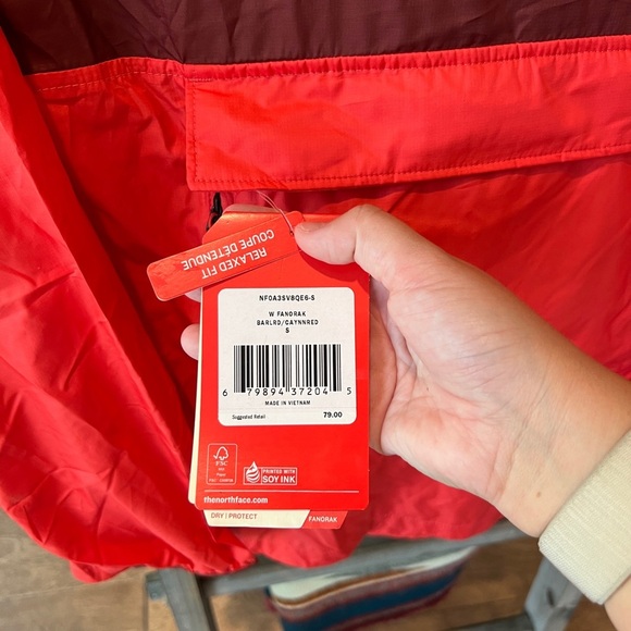 NWT The North Face women’s Fanorak jacket size small - Picture 6 of 15